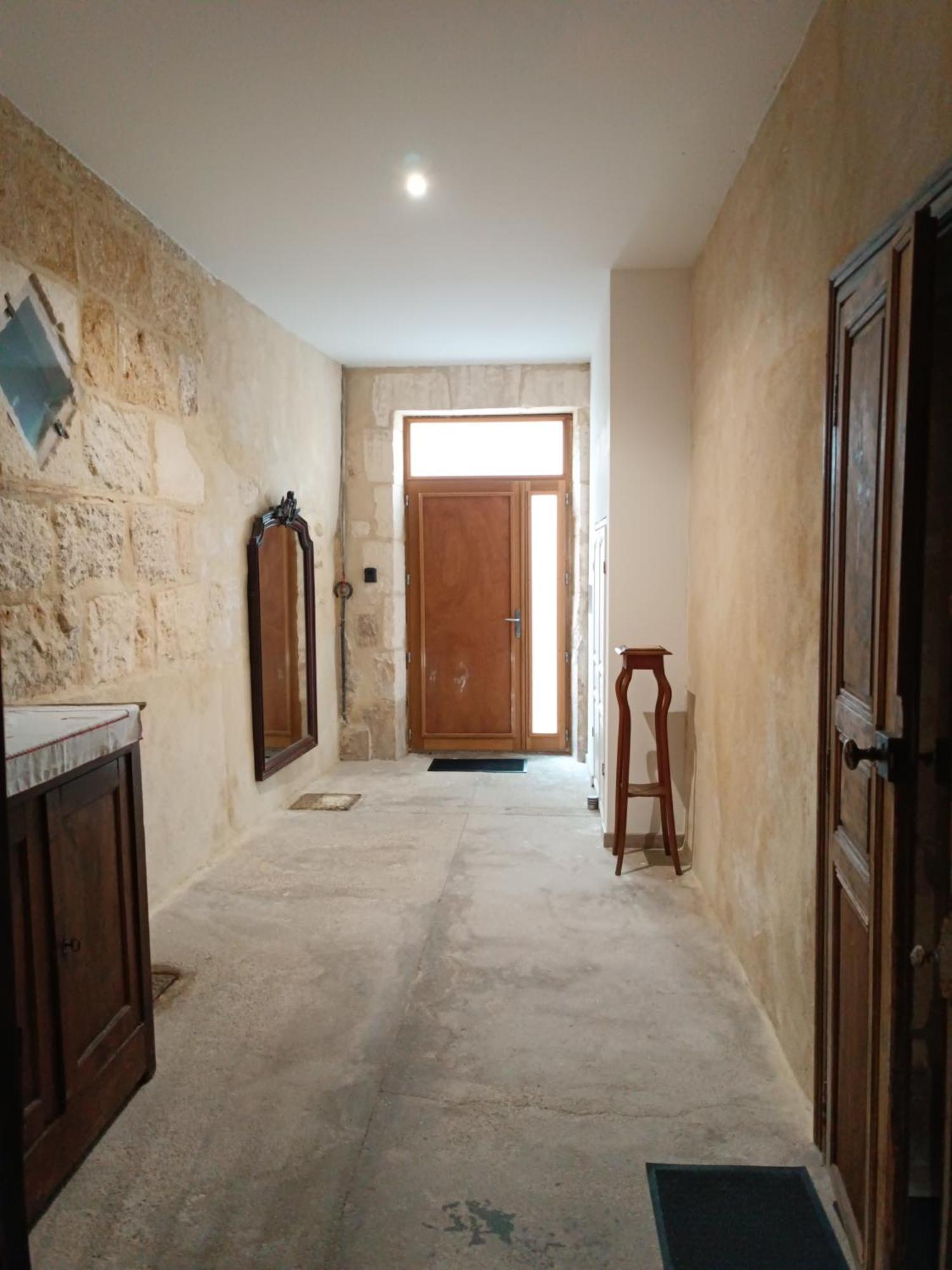 Dans Maison De Maitre, Appartement Independant. Montfrin 외부 사진