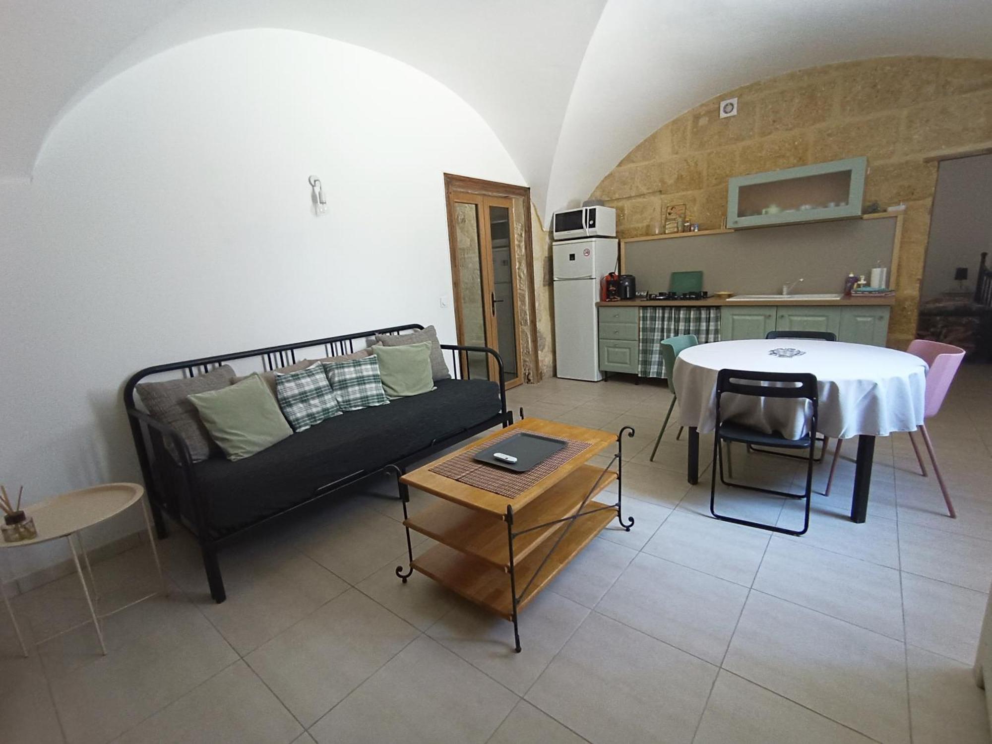 Dans Maison De Maitre, Appartement Independant. Montfrin 외부 사진